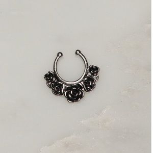 Silver Tone Roses, Faux Septum Clicker Ring